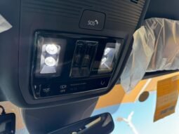 
										AUDI Q5-40 etron full									