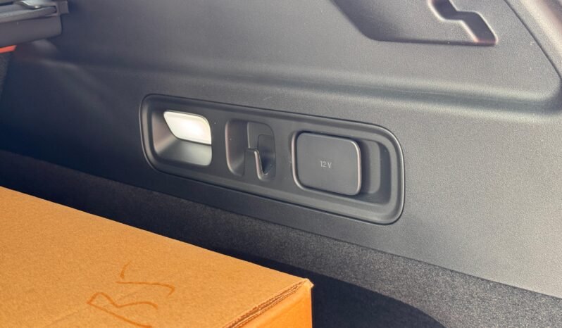 
								LI AUTO L7 ULTRA full									