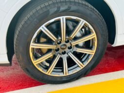 
										AUDI Q7 45 TFSI full									