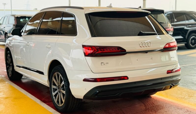 
								AUDI Q7 45 TFSI full									