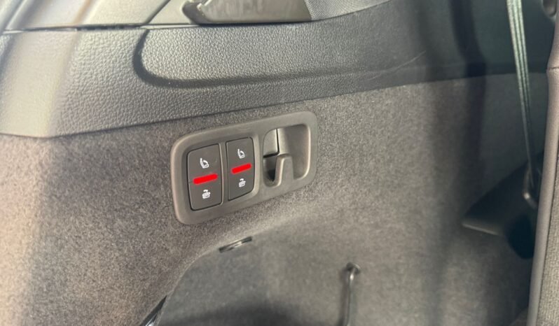 
								AUDI Q7 45 TFSI full									