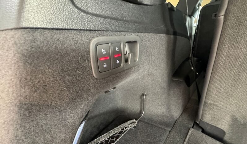 
								AUDI Q7 45 TFSI full									