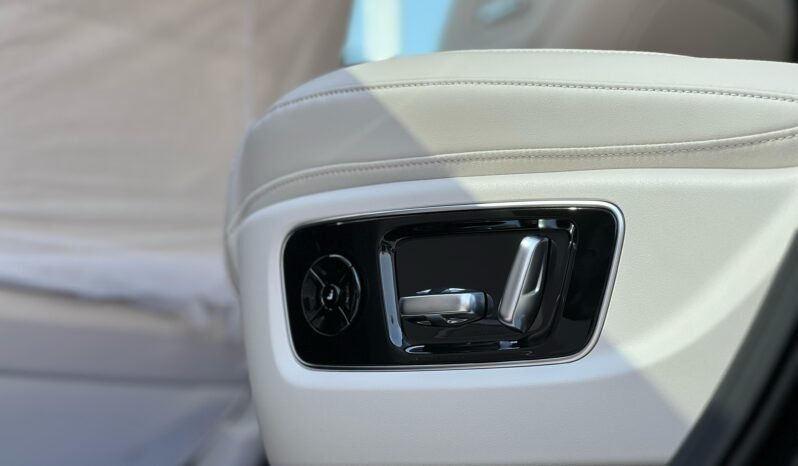 
								LI AUTO – L9 ULTRA full									