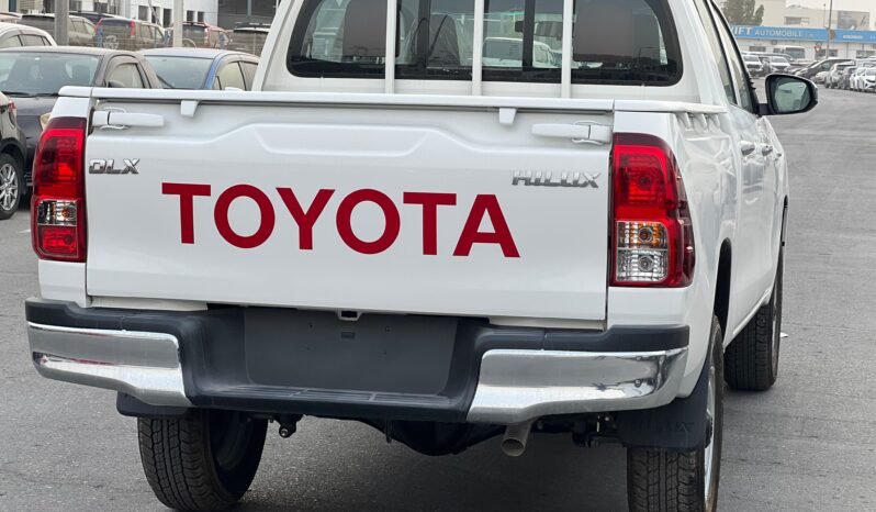 
								TOYOTA HILUX SR5 full									