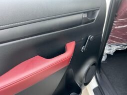 
										TOYOTA HILUX SR5 full									