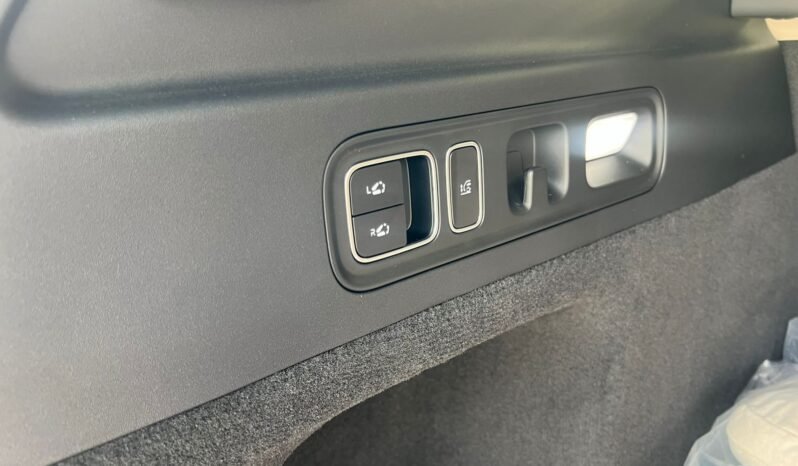 
								LI AUTO – L7 ULTRA full									