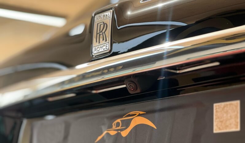 
								ROLLS ROYCE CULLINAN full									