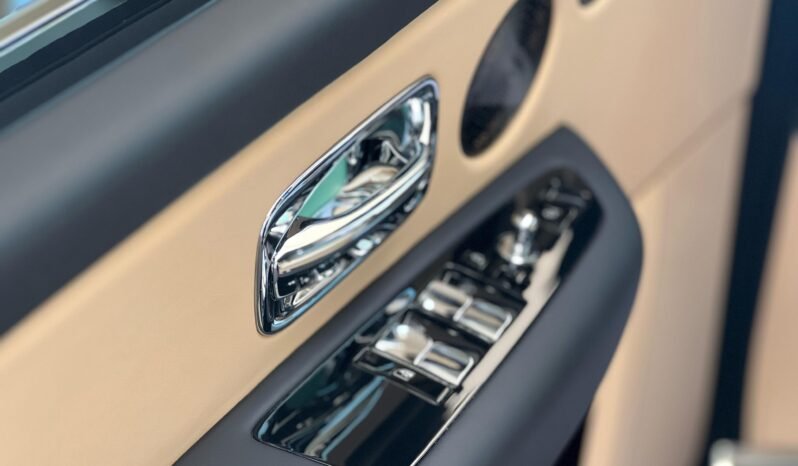 
								ROLLS ROYCE CULLINAN full									