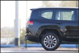 
										Toyota Land Cruiser 300 full									