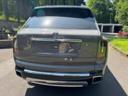 
										ROLLS ROYCE CULLINAN full									