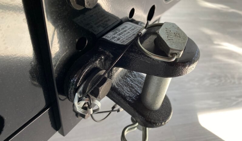 
								LAND ROVER DEFENDER full									