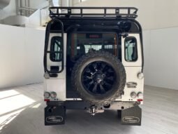 
										LAND ROVER DEFENDER full									