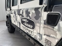 
										LAND ROVER DEFENDER full									