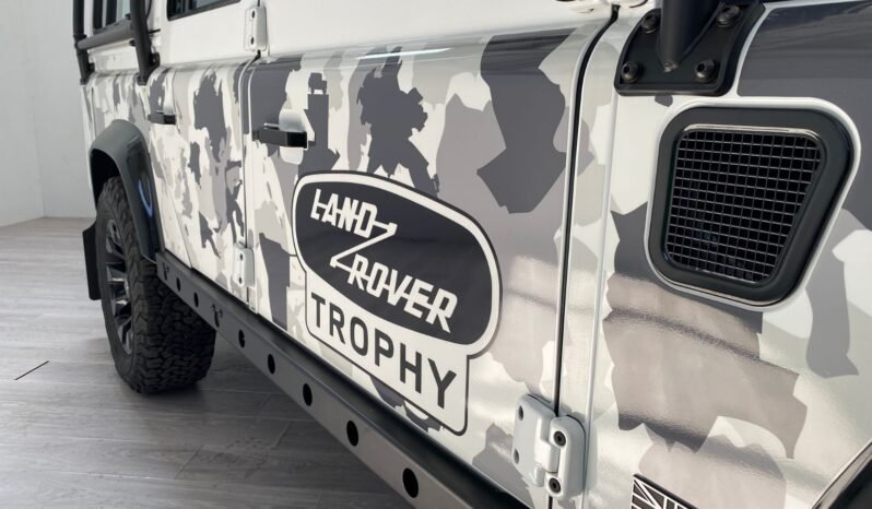 
								LAND ROVER DEFENDER full									