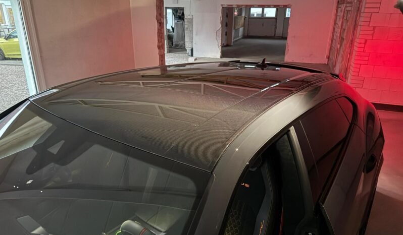 
								LAMBORGHINI URUS full									