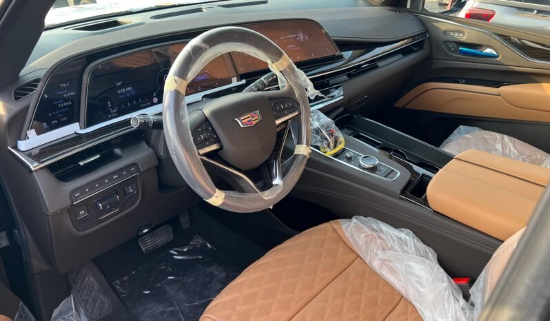 
								CADILLAC ESCALADE full									