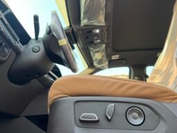 
										CADILLAC ESCALADE full									