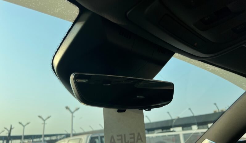 
								CADILLAC ESCALADE full									