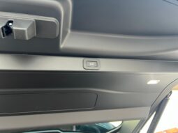 
										Land Rover Range Rover Vogue SE full									