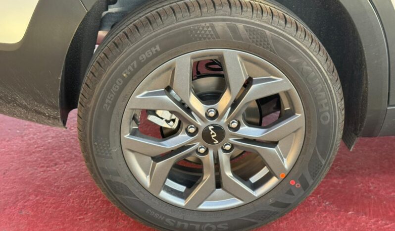 
								Kia Seltos 1.5L Petrol, Model 2025 full									