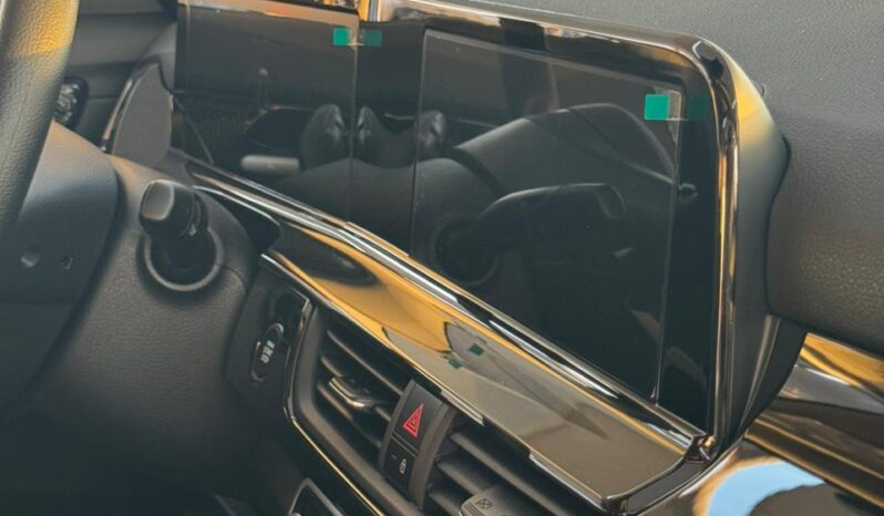 
								Kia Seltos 1.5L Petrol, Model 2025 full									