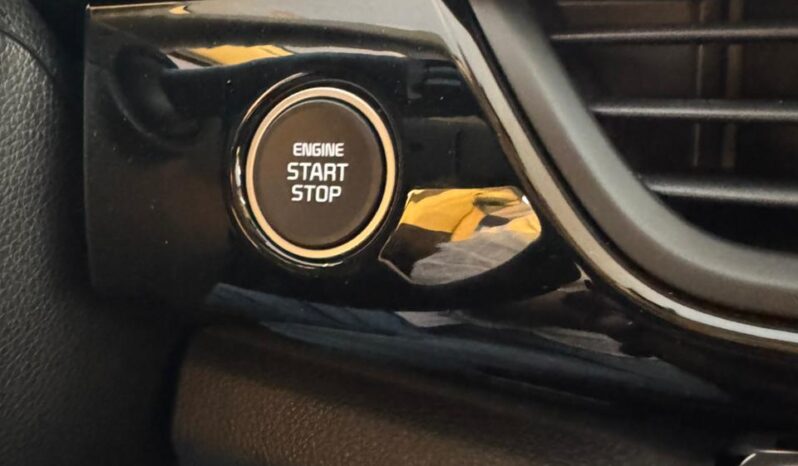 
								Kia Seltos 1.5L Petrol, Model 2025 full									