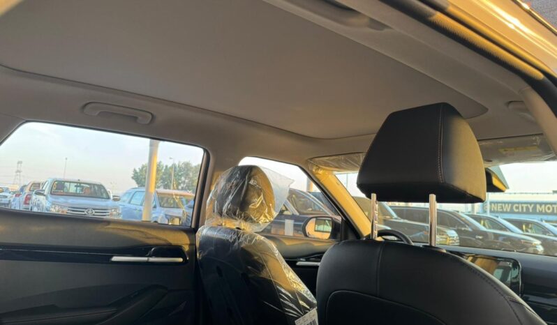 
								Kia Seltos 1.5L Petrol, Model 2025 full									