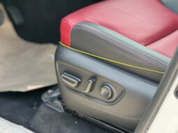 
										2025 Toyota Land Cruiser VXR 3.5L Hybrid full									