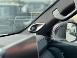 
										2025 Toyota Land Cruiser VXR 3.5L Hybrid full									