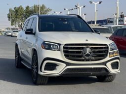 Mercedes banz GLS 580