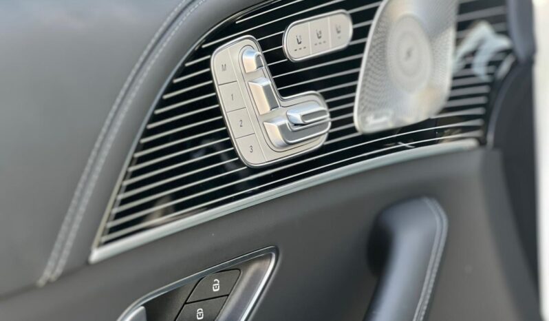 
								Mercedes banz GLS 580 full									