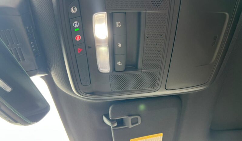 
								Chevrolet Equinox Activ full									